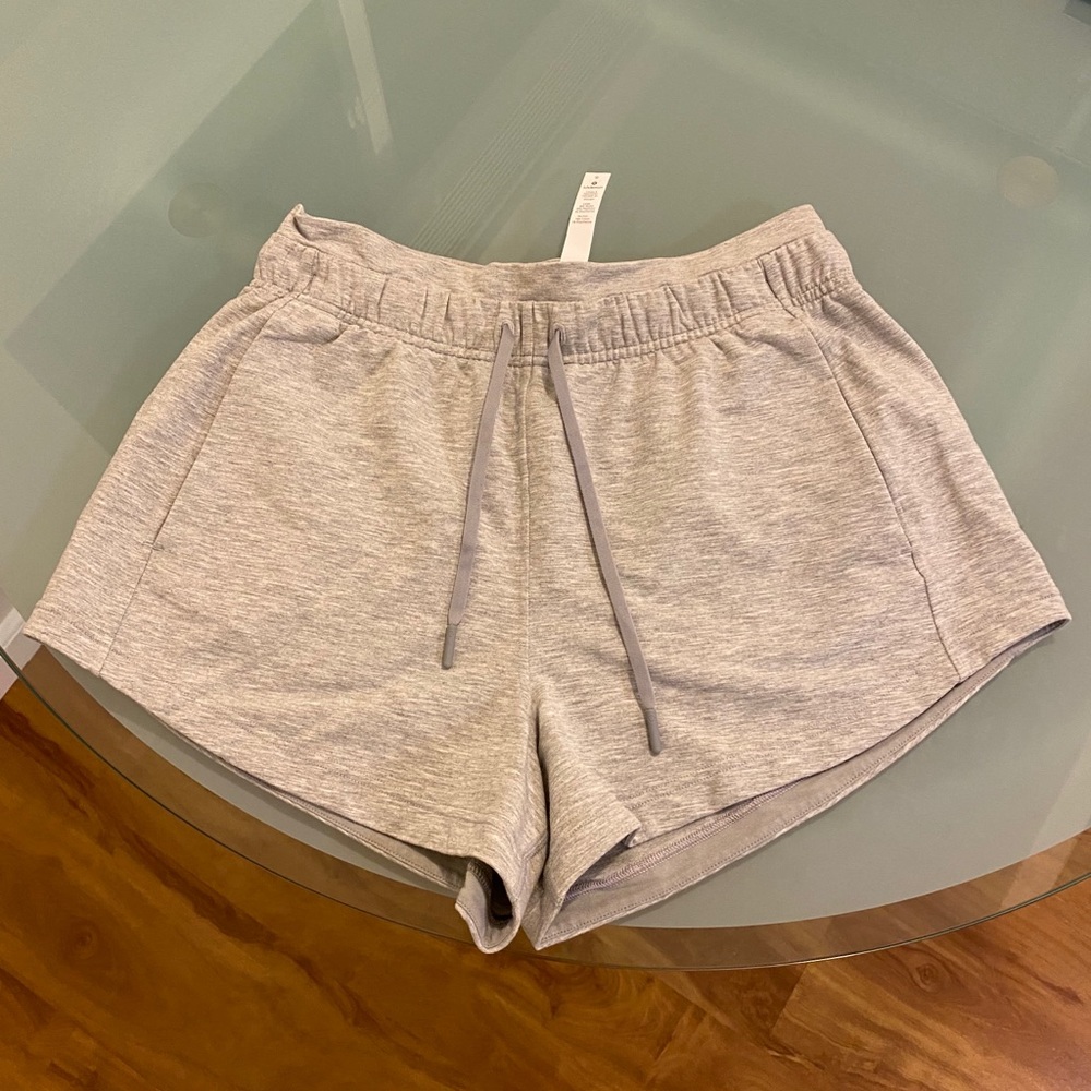 Lululemon Inner Glow Short 3” Modal (size 6)